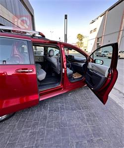 تۆیۆتا سیانا